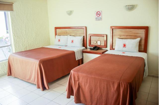 Hotel Gina Tecomán Esterno foto