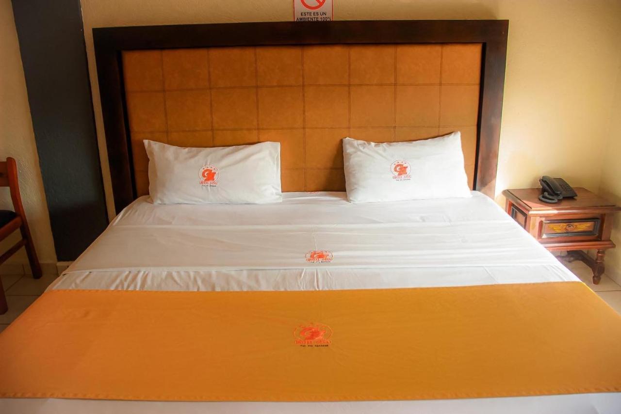 Hotel Gina Tecomán Esterno foto