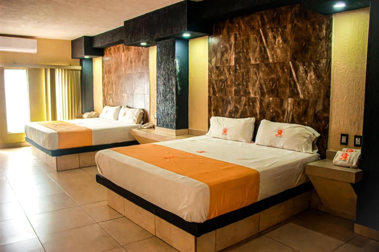 Hotel Gina Tecomán Esterno foto